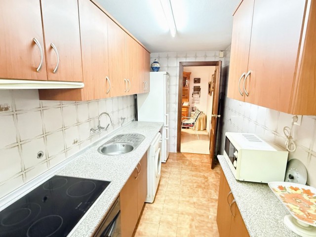 Apartamento con 2 Dormitorios  en Marbella