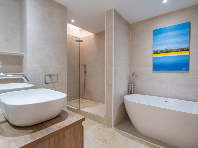 4 Bedrooms Apartment in Casares