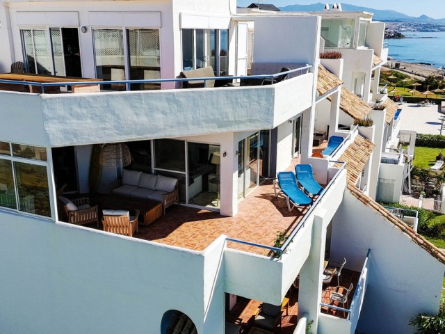 4 Bedrooms Apartment in Casares
