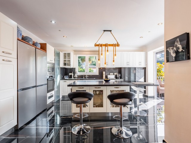 6 Schlafzimmer Villa in Sierrezuela