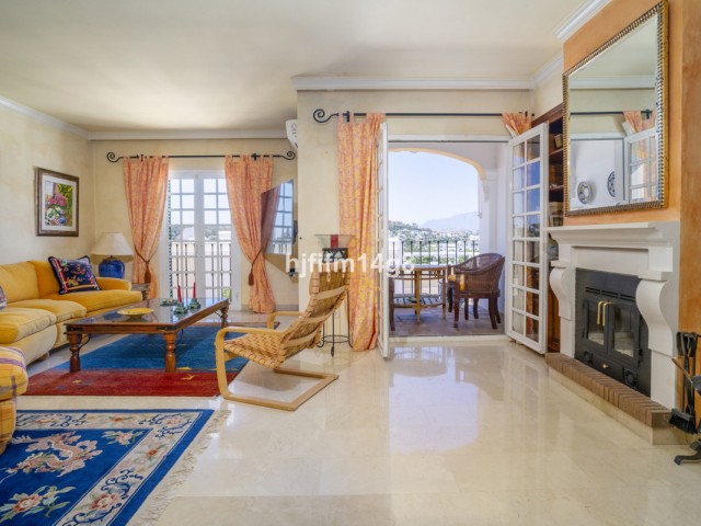 3 Schlafzimmer Reihenhaus in Nueva Andalucía