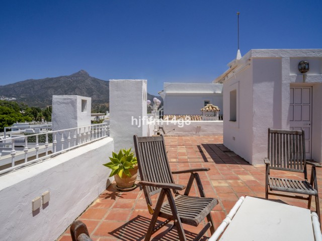 3 Schlafzimmer Reihenhaus in Nueva Andalucía
