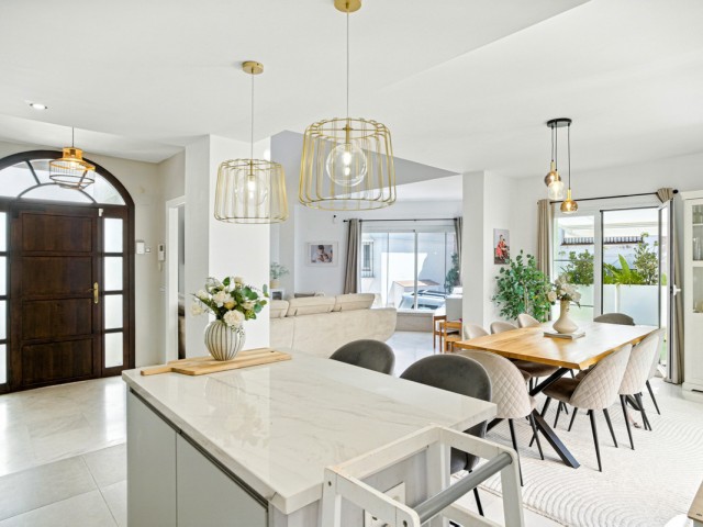3 Bedrooms Townhouse in Riviera del Sol