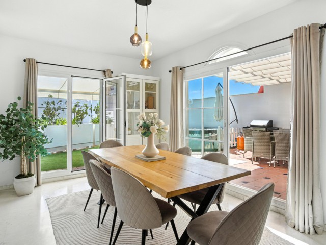 3 Bedrooms Townhouse in Riviera del Sol