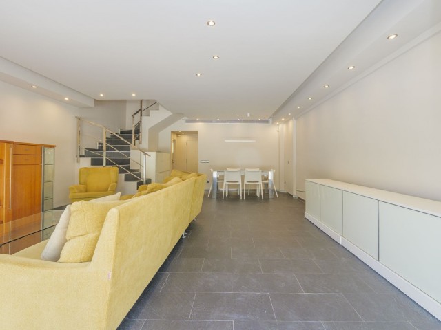 4 Schlafzimmer Villa in Artola