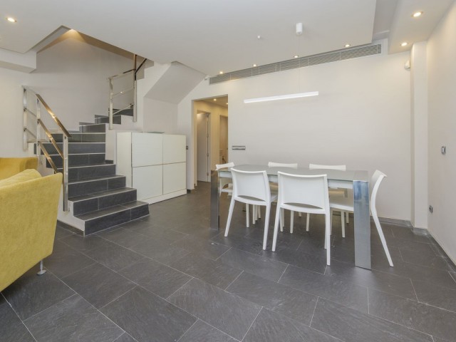 4 Schlafzimmer Villa in Artola