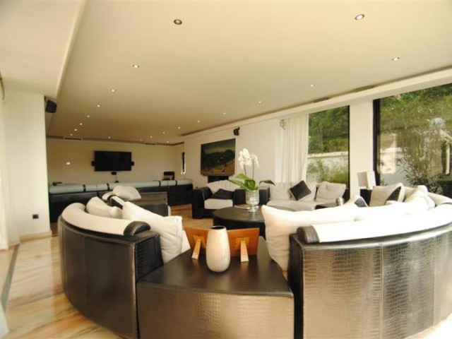 8 Slaapkamer Villa in Cabopino