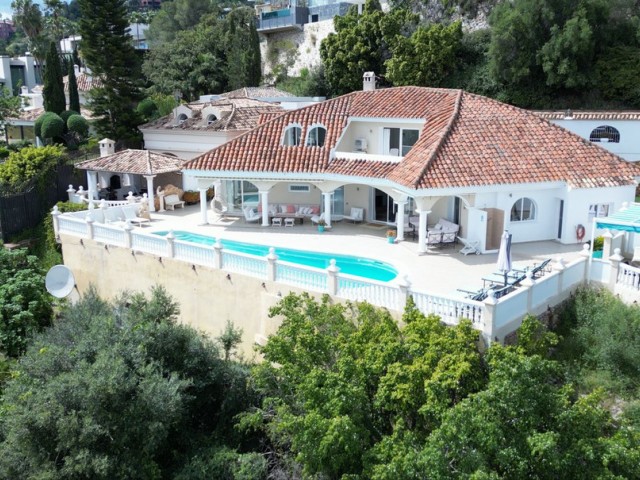 6 Sovrums Villa i La Quinta