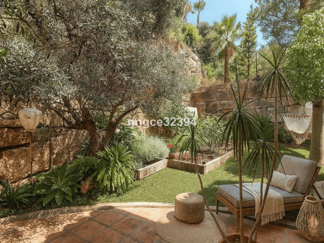 Villa, Nagüeles, R5106952