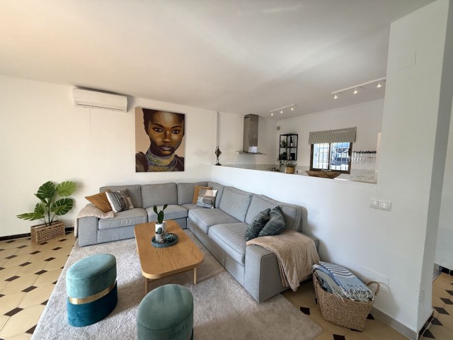 3 Bedrooms Townhouse in Riviera del Sol