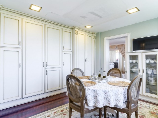 3 Schlafzimmer Apartment in Bahía de Marbella