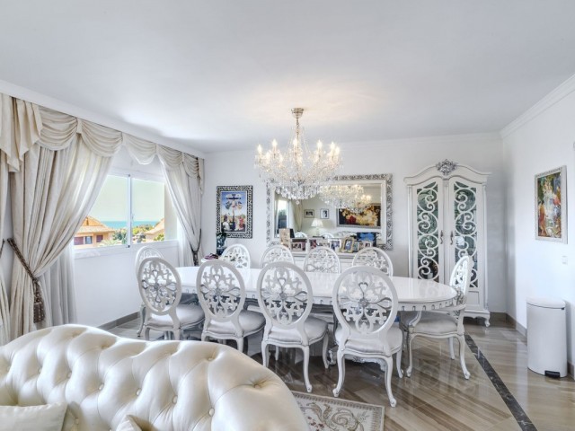 3 Schlafzimmer Apartment in Bahía de Marbella