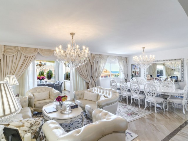 3 Schlafzimmer Apartment in Bahía de Marbella
