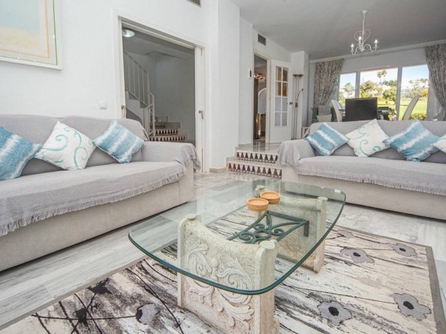 3 Bedrooms Townhouse in La Duquesa