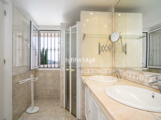 3 Schlafzimmer Reihenhaus in Nueva Andalucía