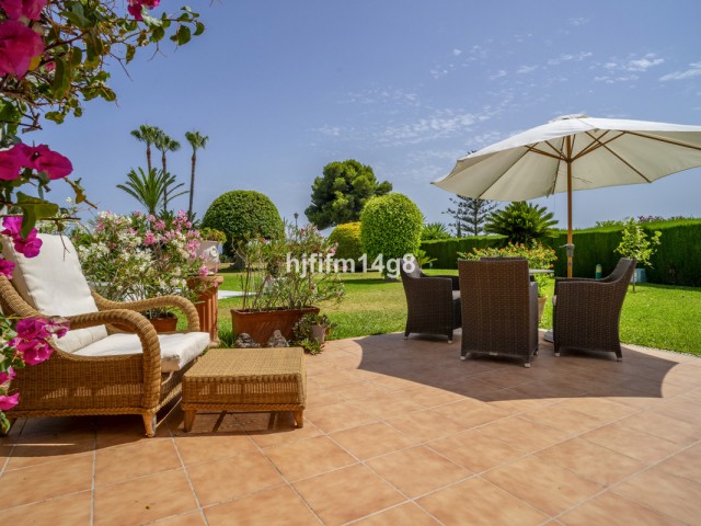 3 Schlafzimmer Reihenhaus in Nueva Andalucía