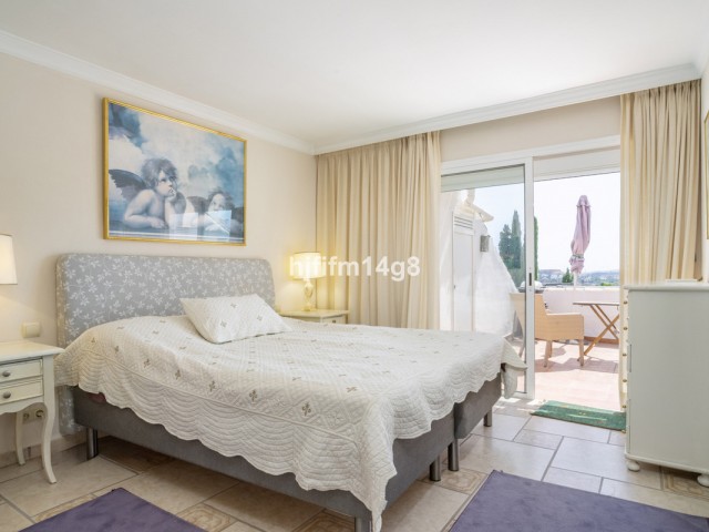 3 Soveroms Rekkehus i Nueva Andalucía