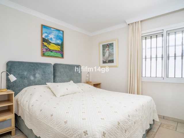 3 Soveroms Rekkehus i Nueva Andalucía