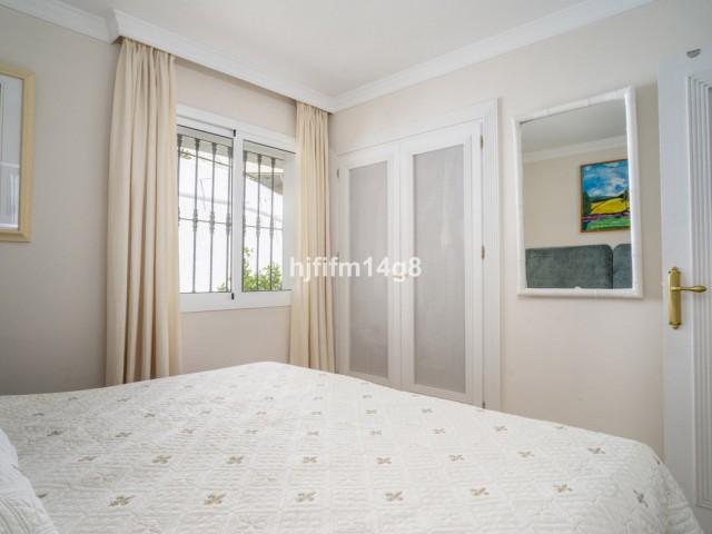 3 Soveroms Rekkehus i Nueva Andalucía