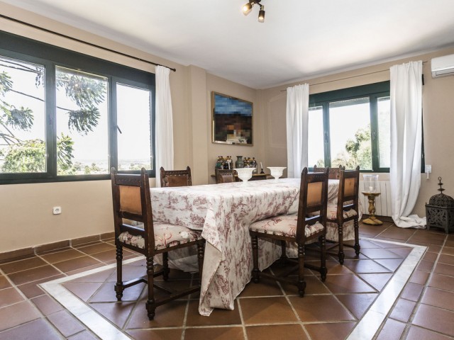 Villa avec 5 Chambres  à Sotogrande