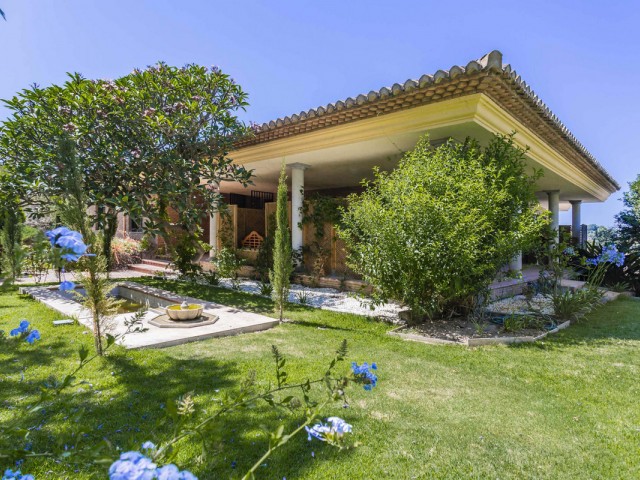 Villa con 5 Dormitorios  en Sotogrande