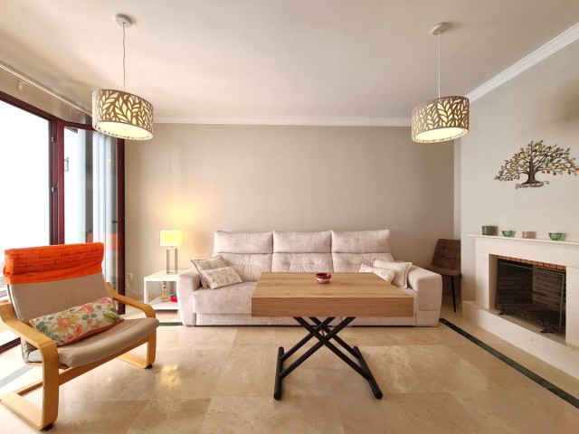 Villa, Casares, R5110408