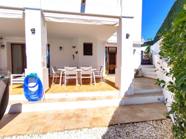 Villa avec 4 Chambres  à Casares