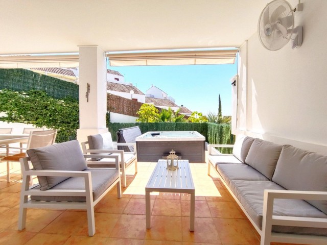 Villa avec 4 Chambres  à Casares