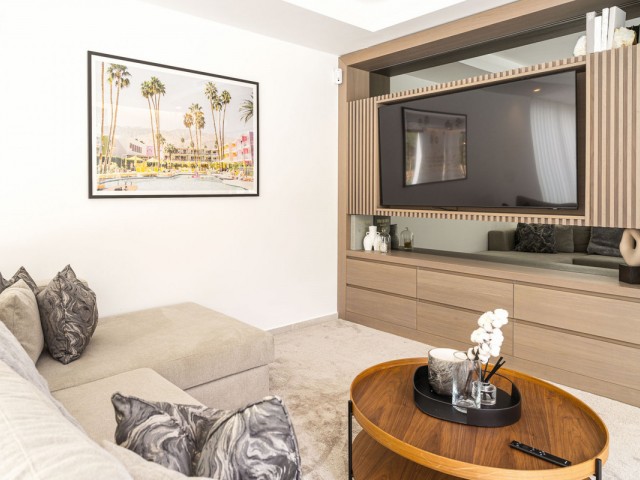 4 Schlafzimmer Villa in Nueva Andalucía