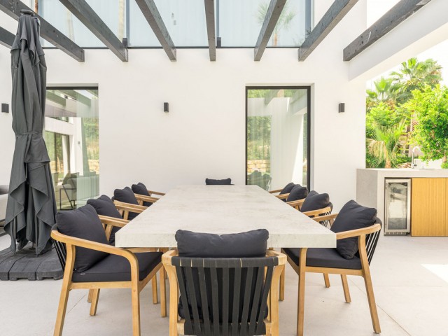 4 Schlafzimmer Villa in Nueva Andalucía