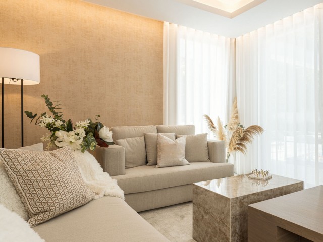 4 Schlafzimmer Villa in Nueva Andalucía