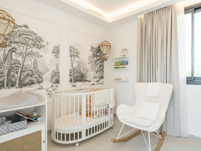 4 Schlafzimmer Villa in Nueva Andalucía