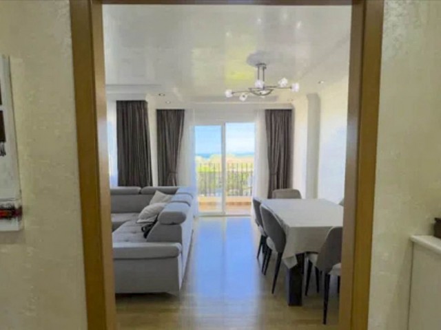 Takvåning, Atalaya, R5112346