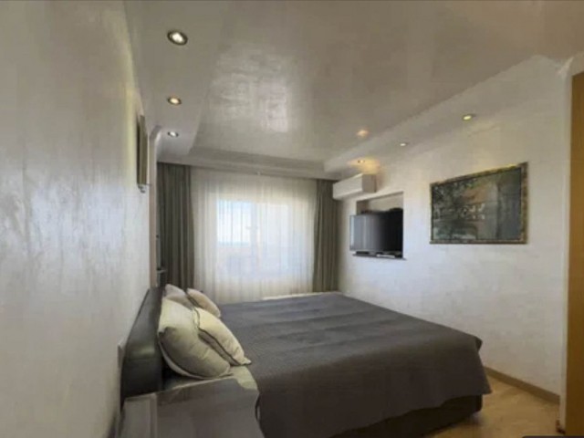 Penthouse, Atalaya, R5112346