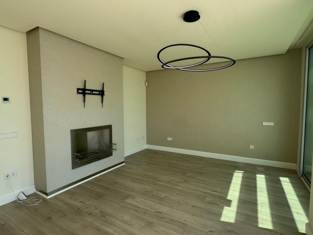 4 Bedrooms Townhouse in Sotogrande