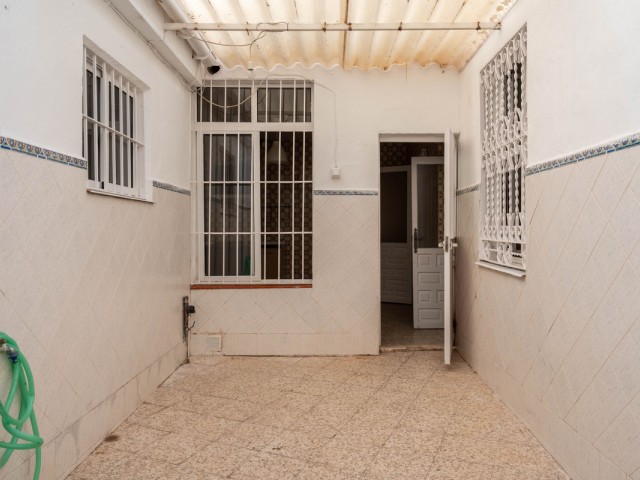 Adosado con 3 Dormitorios  en Málaga