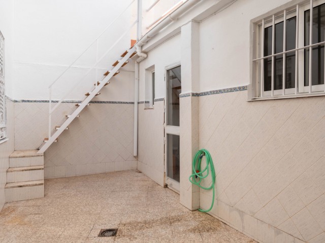 Adosado con 3 Dormitorios  en Málaga