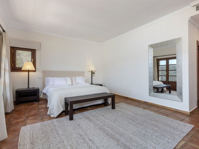 4 Sovrums Villa i Benahavís