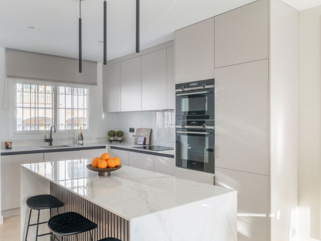 2 Soveroms Rekkehus i Nueva Andalucía