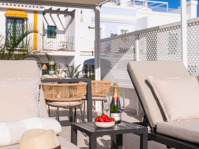 2 Slaapkamer Rijtjeshuis in Nueva Andalucía