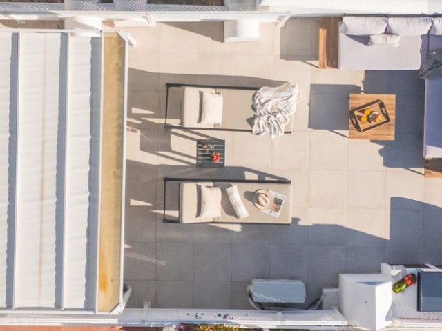 2 Slaapkamer Rijtjeshuis in Nueva Andalucía