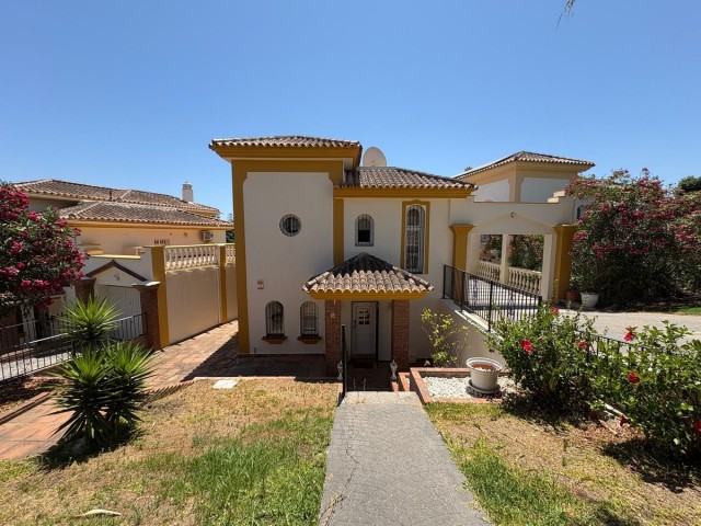 3 Bedrooms Villa in Riviera del Sol