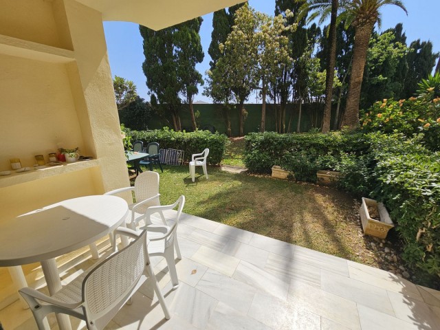 Apartamento con 2 Dormitorios  en La Cala de Mijas