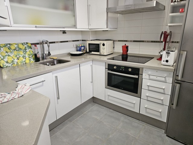 Apartamento con 2 Dormitorios  en La Cala de Mijas