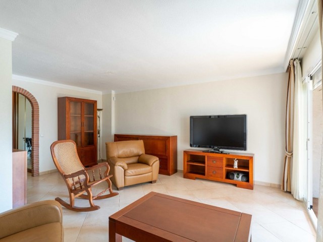 Apartamento con 3 Dormitorios  en Fuengirola
