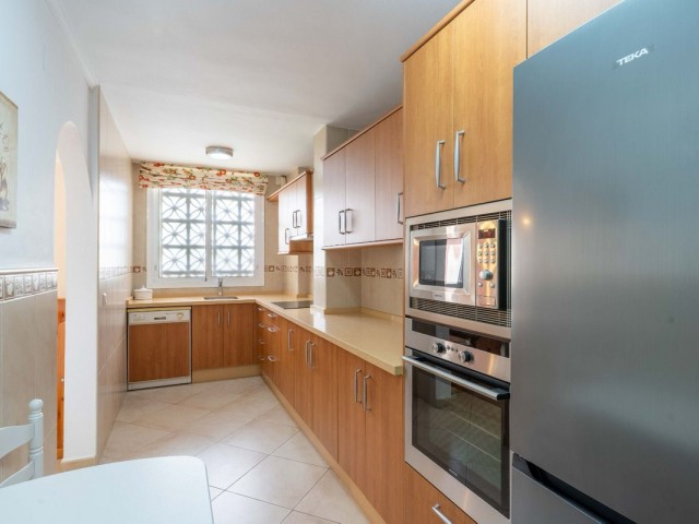 Apartamento con 3 Dormitorios  en Fuengirola