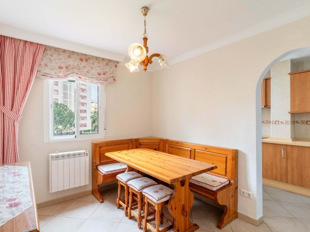 Apartamento con 3 Dormitorios  en Fuengirola