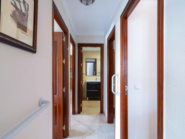 Apartamento con 3 Dormitorios  en Fuengirola