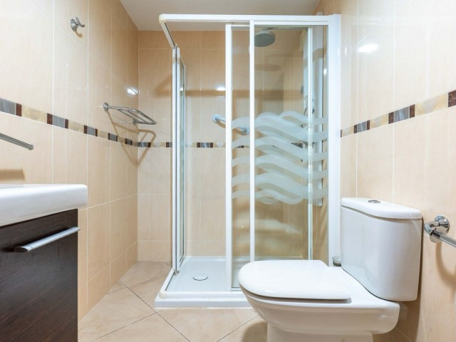 Apartamento con 3 Dormitorios  en Fuengirola
