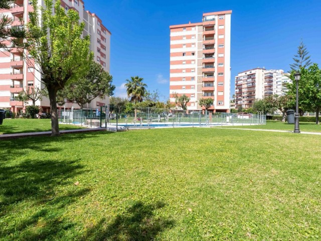 Apartamento con 3 Dormitorios  en Fuengirola